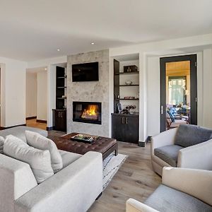 Elkhorn Lodge